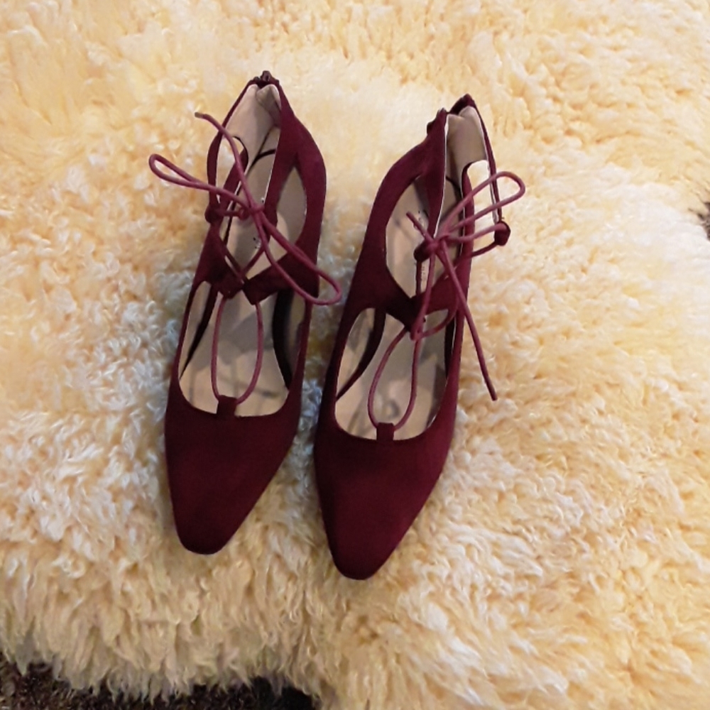 Swede heels /w string ties